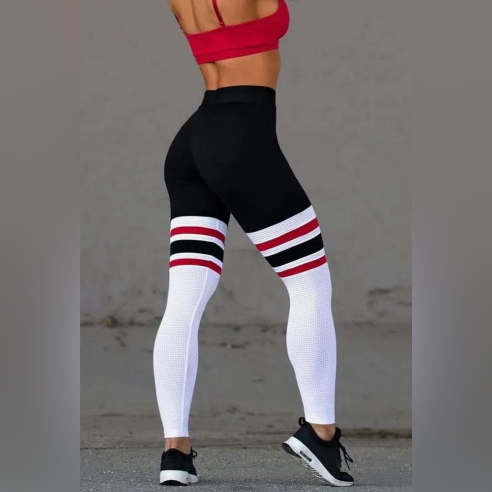 Retro Bombshell Sportswear Leggings - Sz Small